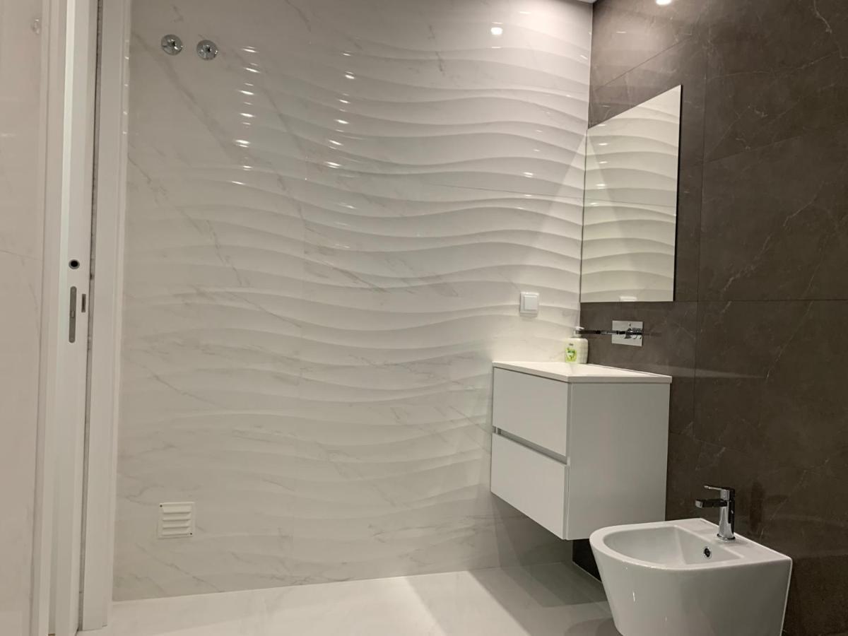 Apartamentos Quebra-Mar 2 Nazaré Exteriör bild