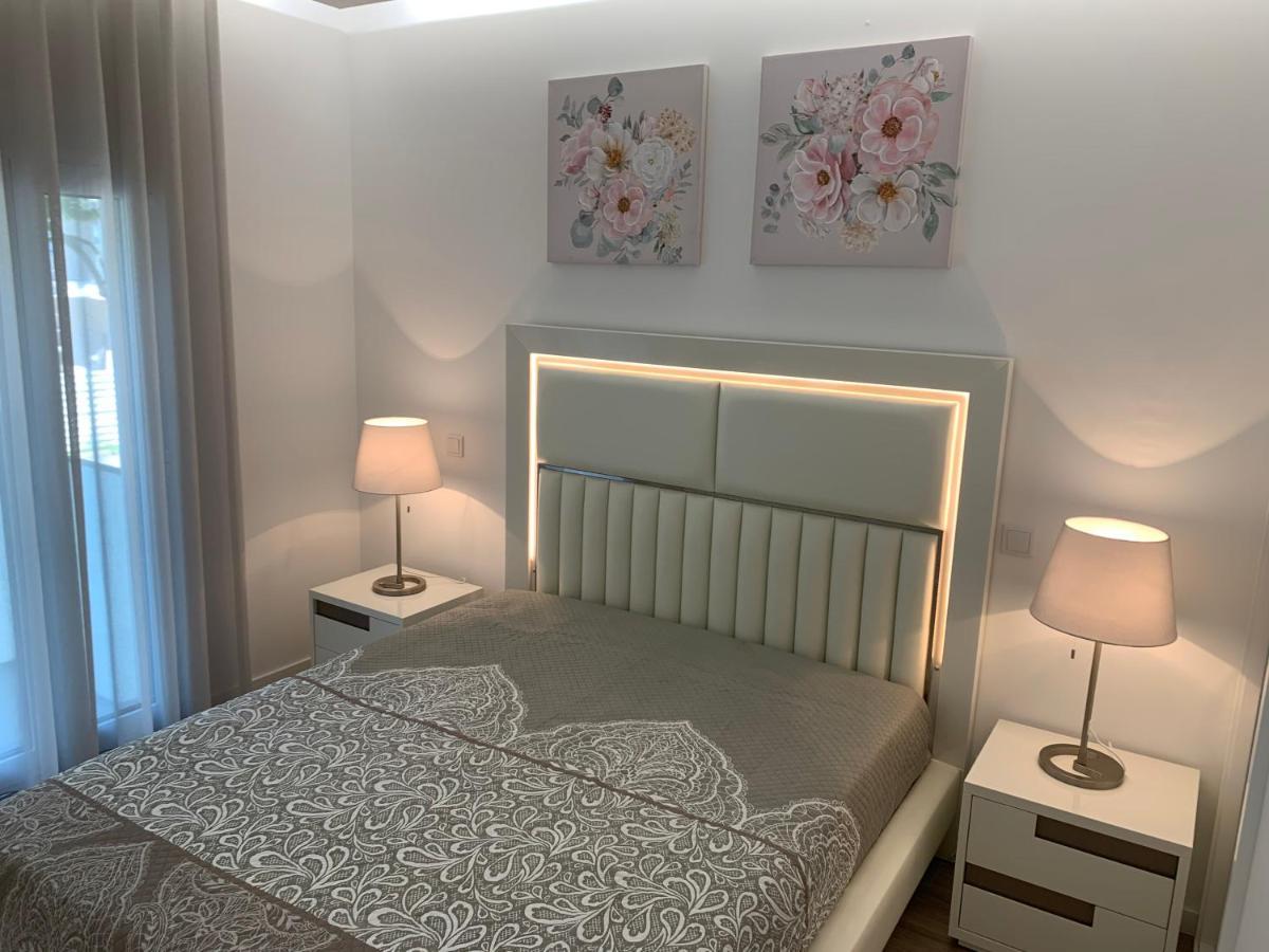 Apartamentos Quebra-Mar 2 Nazaré Exteriör bild
